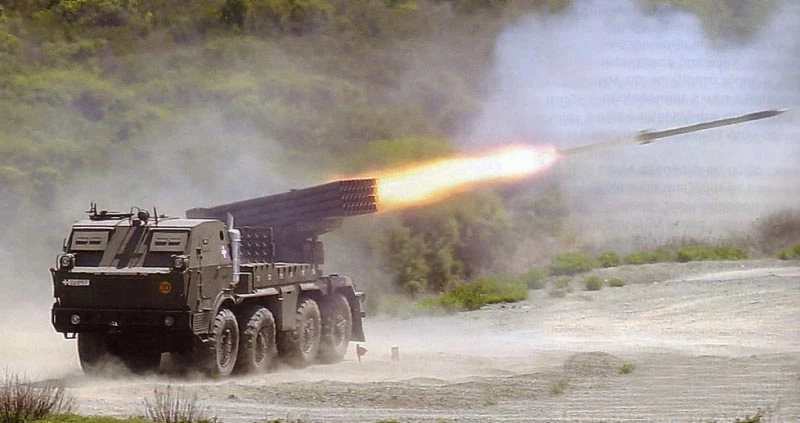 Κινέζικη προσφορά για αναβάθμιση ρουκετοβόλων RΜ-70 του ΕΣ – Αλλάζουν τις ισορροπίες στο Αιγαίο